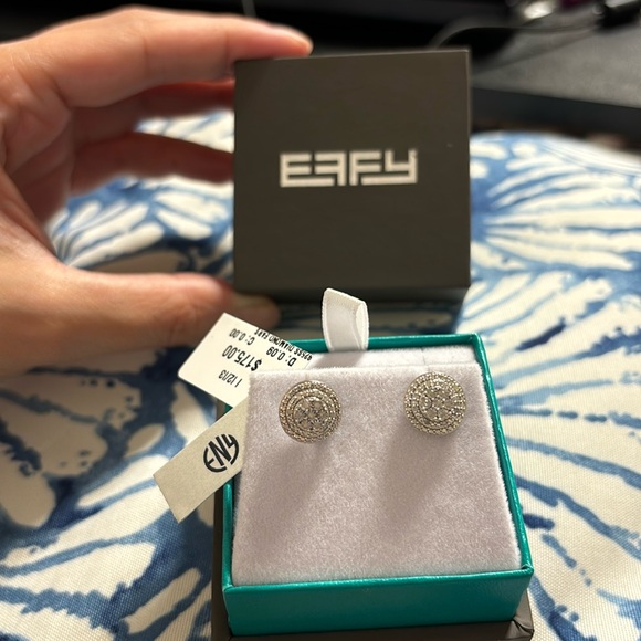 - .09 TCW Diamond & 925 sterling Silver stud earrings-EFFY ENY - Picture 3 of 17